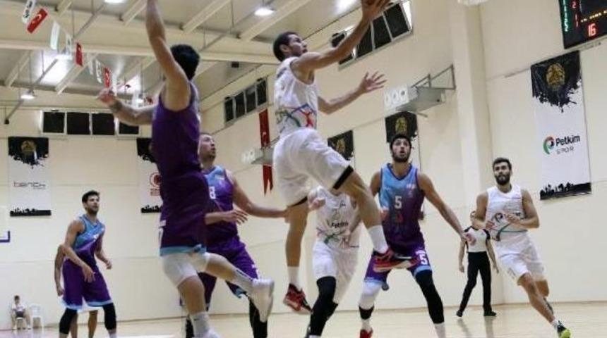 Galenos Cup'ta Şampiyon 't&uuml;rk Telekom'