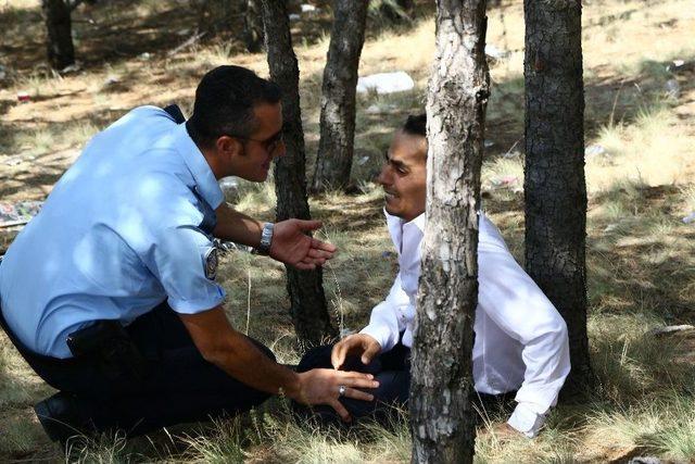 Ormanda Ağaca Asılı Kadın Cesedi Bulundu