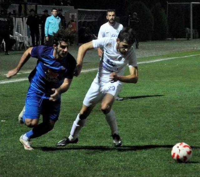 Karacabey Birlikspor - Sultanbeyli Belediyespor: 0-4