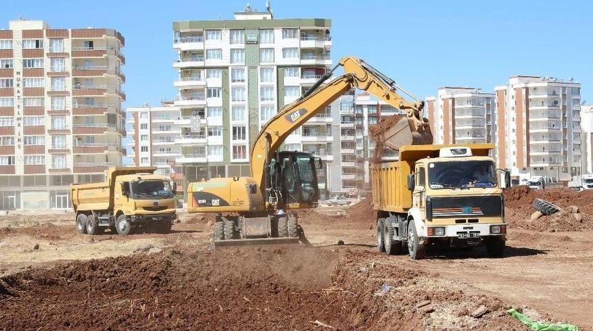 Karşıyaka Mahallesine 20 Yeni Yol A&ccedil;ıldı