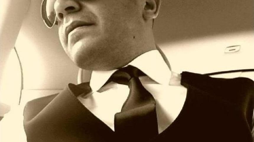 Oğlunu Bacağından Vurup, Intihara Kalkıştı