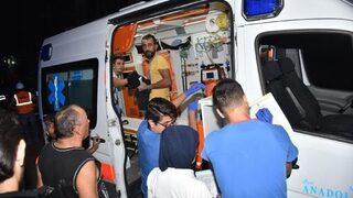 Beton Dökülürken Iskele Çöktü; 7 Işçi Yaralandı