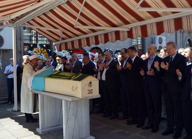 Bakan Soylu Memleketi Trabzon&rsquo;da Partisinin İl&ccedil;e Kongresine Ve Cenazeye Katıldı 1