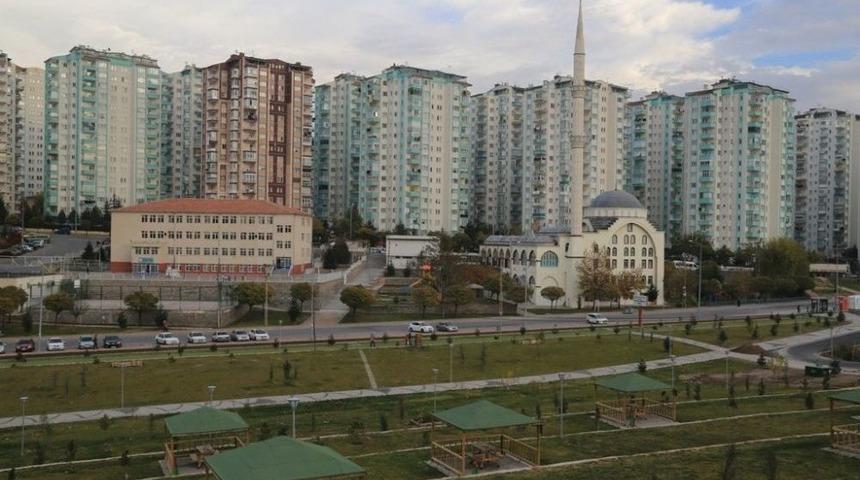 Melikgazi İl&ccedil;esinde Parklardaki Kişi Başı Yeşil Alan 9.2 Metrekare