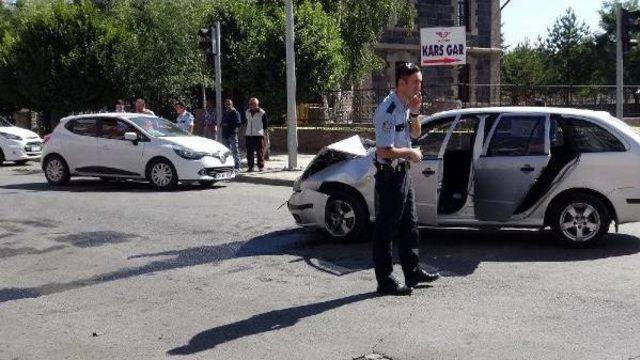 Kazada Otomobilden Fırlayan 4 Aylık Bebek Öldü