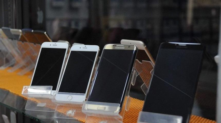 Cep Telefonu Dolandırıcılarına Dikkat