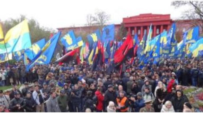 Ukrayna&rsquo;Da Milliyet&ccedil;iler Nazi-Bağlantılı Grubun 75. Yılını Kutladı