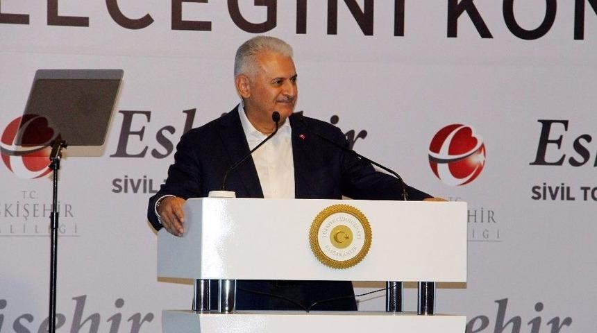 Başbakan Yıldırım: &ldquo;15 Temmuz&rsquo;da Eskişehir&rsquo;in Ayrı Bir Yeri Vardır&rdquo;