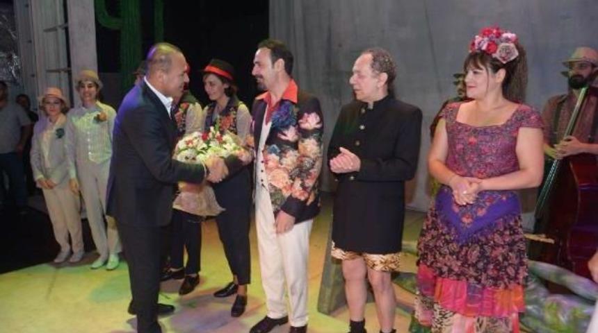 Adana'da Lezzet Festivali'nden Sonra Tiyatro Ş&ouml;leni