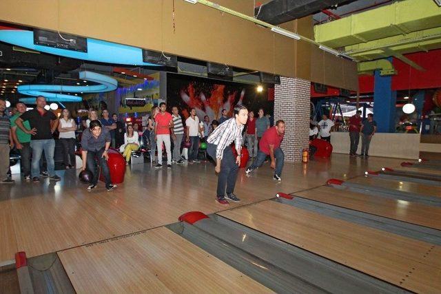 Adana Osb &Ccedil;alışanları Bowling Turnuvasında Stres Attı 2