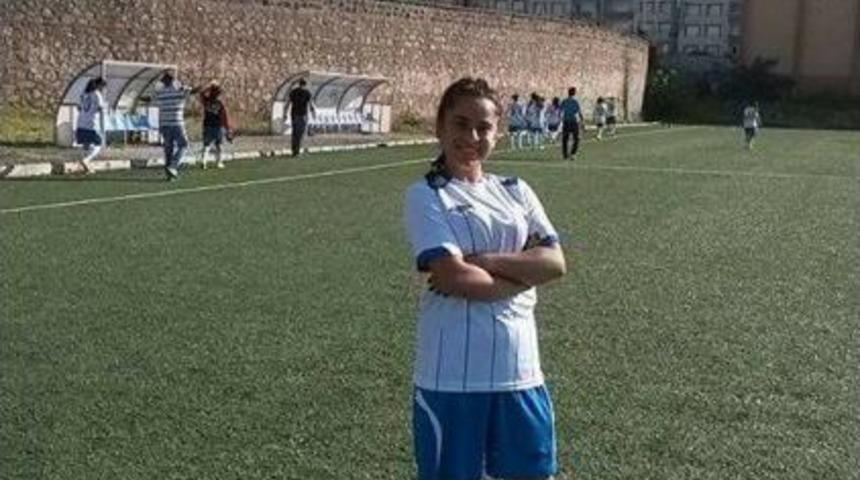 Kazada &Ouml;len &lsquo;u&ccedil;an Kız&rsquo; Lakaplı Dicle&rsquo;nin Adı Kul&uuml;b&uuml;ne Verildi