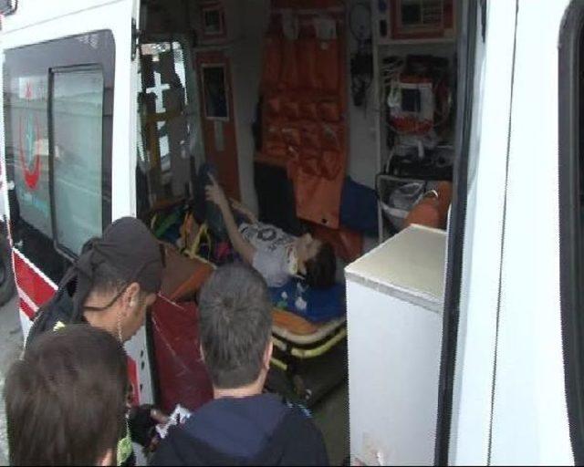 Tem&rsquo;De Trafik Kazası 3 Yaralı 1