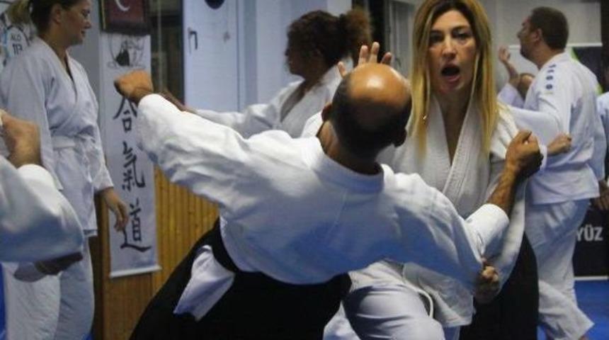 Aile Hekimliği Derneği'nden Doktorlara 'aikido' Dersi
