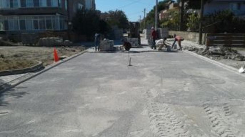 Burhaniye&rsquo;de Yol Yapım Seferberliği