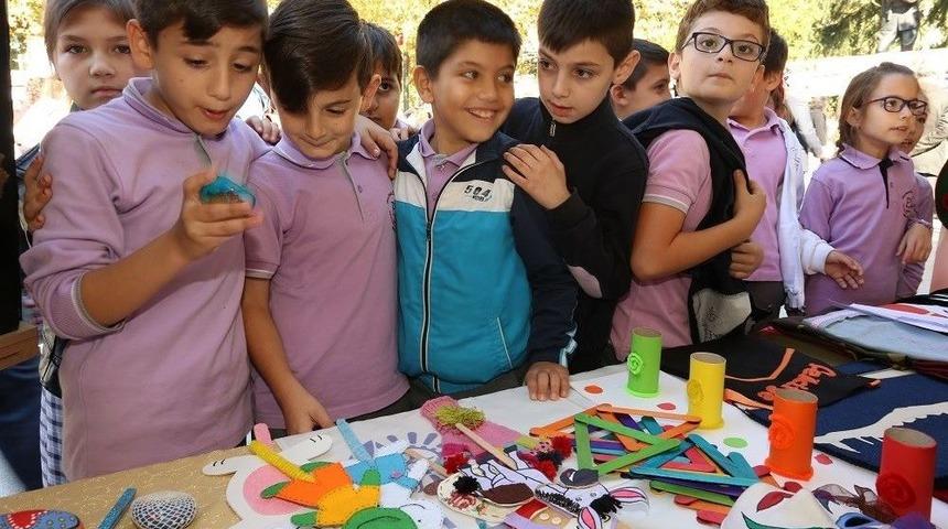 &Ouml;ğrenme Şenlikleri Ko-mek İle Renklendi