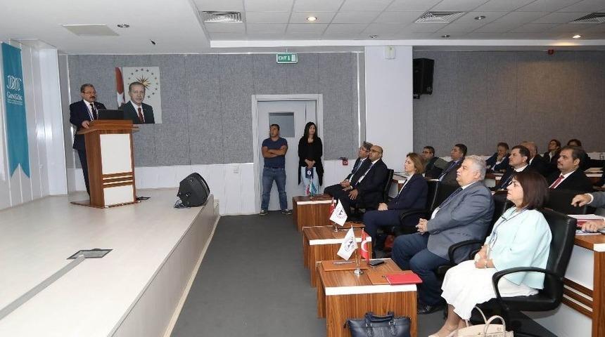 Er&uuml;&rsquo;de Tıp Dekanlar Konseyi Toplantısı Ger&ccedil;ekleştirildi