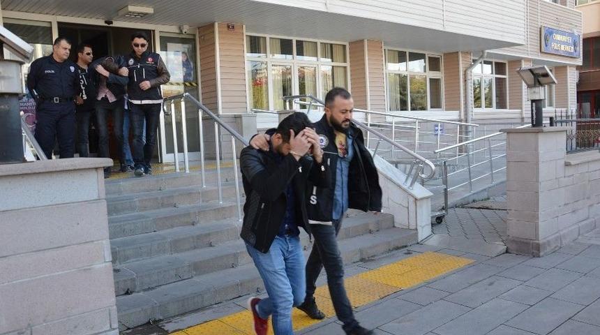 Kırıkkale’de Uyuşturucu Ticaretine 3 Tutuklama