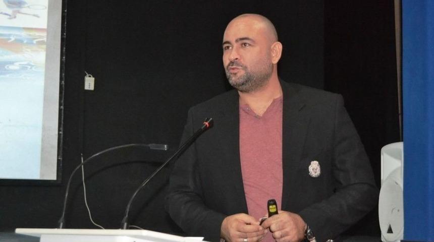 Ayvalık&rsquo;ta &lsquo;&ccedil;ocuk Ve Spor&rsquo; Semineri