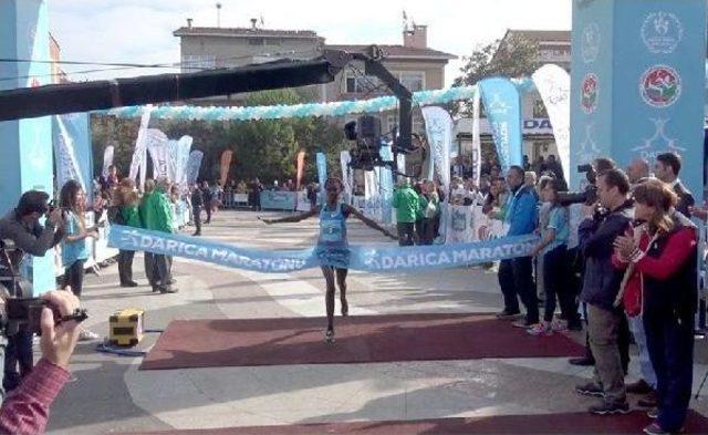 Darıca Uluslararası Yarı Maratonu'nu Etiyopya Ve Kenyalı Atletler Kazandı