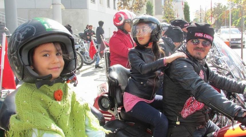 Şehit Ve Gazi Çocuklarını Sevindiren Şehir Turu