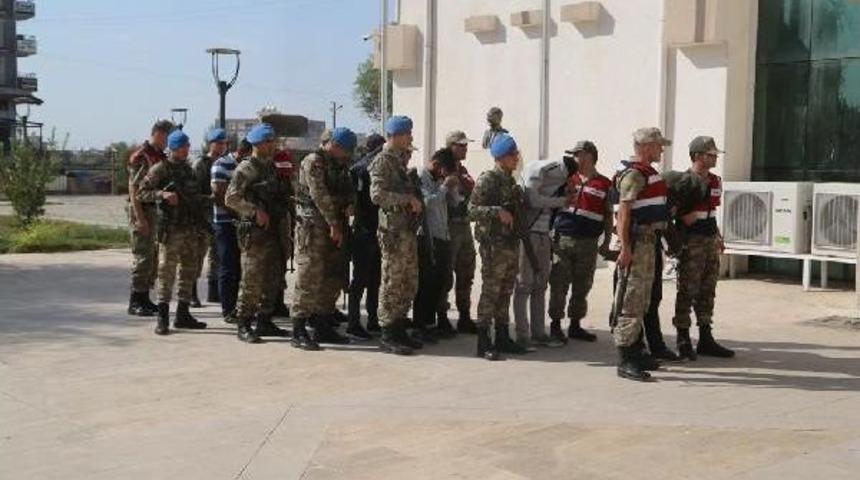 Habur'daki 7 Milyon Dolarlık Soygun Ile Ilgili 6 Ş&uuml;pheli Adliyede