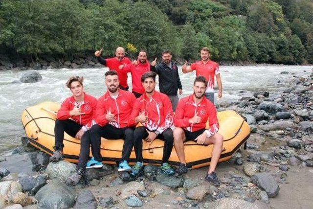 Milli Raftingciler Dünya Şampiyonasında Tüm Altın Madalyaları Alarak Şampiyon Oldu 1