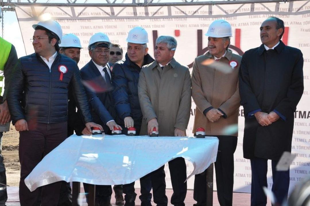 Kars&rsquo;ta, Cemile-resul Kalko Anadolu Lisesi&rsquo;nin Temeli Atıldı