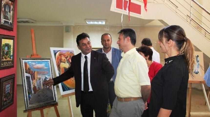 Kursiyerlerden Yağlı Boya Resim Sergisi