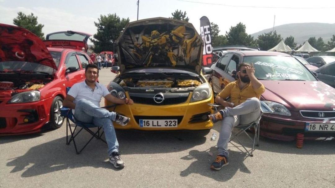 Modifiye Tutkunları K&uuml;tahya&rsquo;da Buluştu