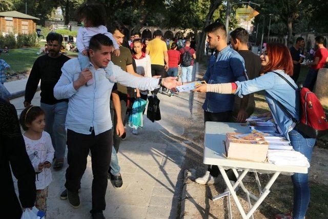 Vatandaşlar Kurulan Stantlarla Şenliğe Davet Ediliyor 2