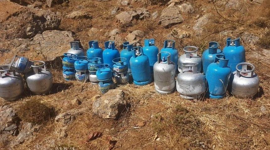 Teröristin Öldürüldüğü Yerde 3 Sığınak Bulundu