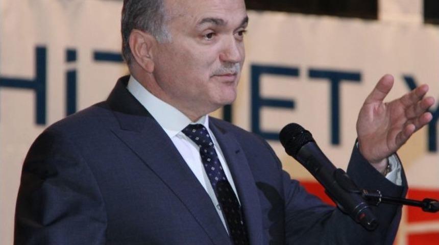 Bilim Sanayi Ve Teknoloji Bakanı Faruk &Ouml;zl&uuml; Chp&rsquo;ye Y&uuml;klendi