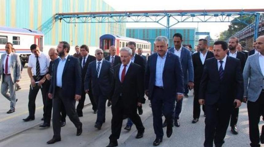 Bakan Arslan: Cumhurbaşkanımız Binlerce Kilometre &Ouml;tede De Olsa Mazluma Sahip &Ccedil;ıkıyor (2)