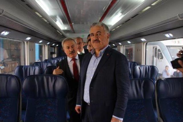 Bakan Arslan: Cumhurbaşkanımız Binlerce Kilometre Ötede De Olsa Mazluma Sahip Çıkıyor (2)