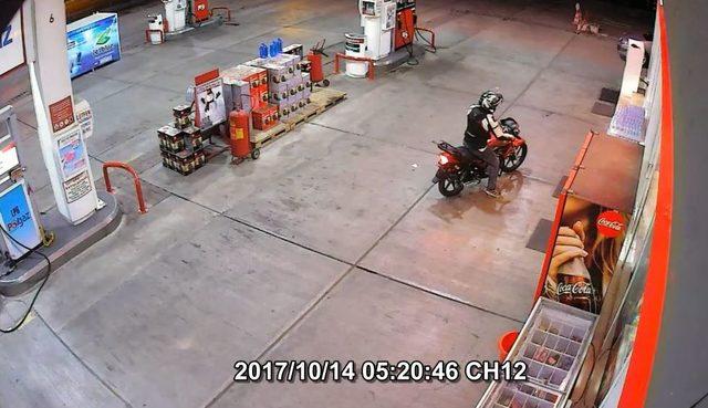 D&uuml;ğ&uuml;n Borcunu &Ouml;demek İ&ccedil;in Akaryakıt İstasyonlarını Soydu 1