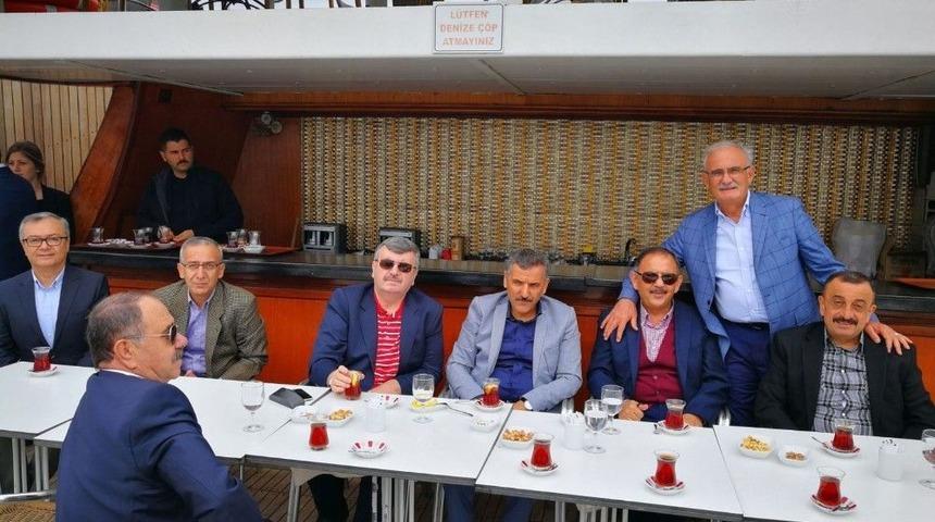 Bakan &Ouml;zhaseki Ve B&uuml;y&uuml;kşehir Belediye Başkanları Samsun&rsquo;da