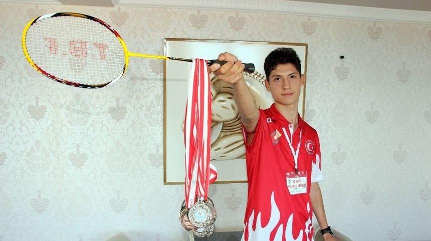 Tek Kolu İle 16 Madalya Kazanan Fuat&rsquo;ın Şimdiki Hedefi Olimpiyatlar