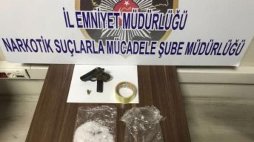 Zehir Tacirleri G&ouml;zaltına Alındı