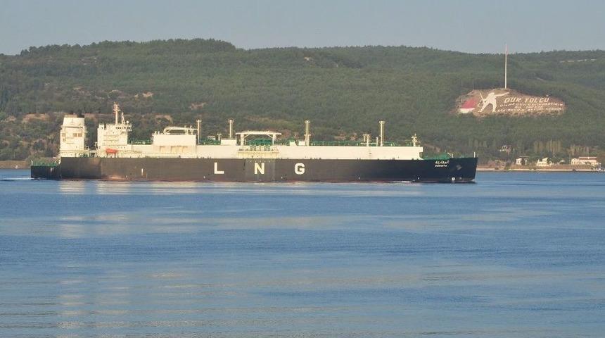Lng Tankeri Boğazdan Ge&ccedil;ti