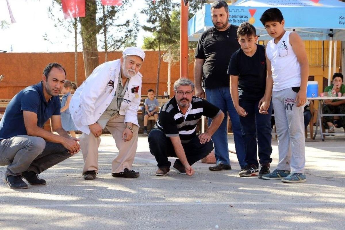 &Ccedil;ocukları Teknolojinin Zararlarından Geleneksel Oyunlarla Koruyorlar