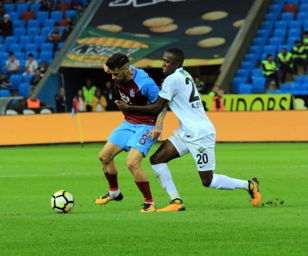 S&uuml;per Lig: Trabzonspor: - Teleset Mobilya Akhisarspor: 3 (ilk Yarı)
