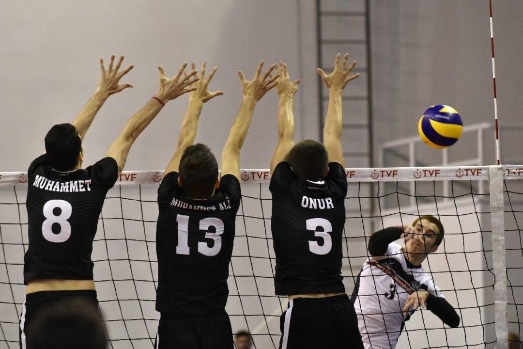 Efeler Ligi: Tkd Kuzey Enerji G&uuml;m&uuml;şhane Torul Gen&ccedil;lik: - Beşiktaş: 3