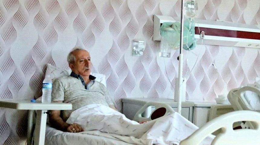 Ak Partili Miroğlu Ve Eşi Trafik Kazasında Hafif Yaralandı