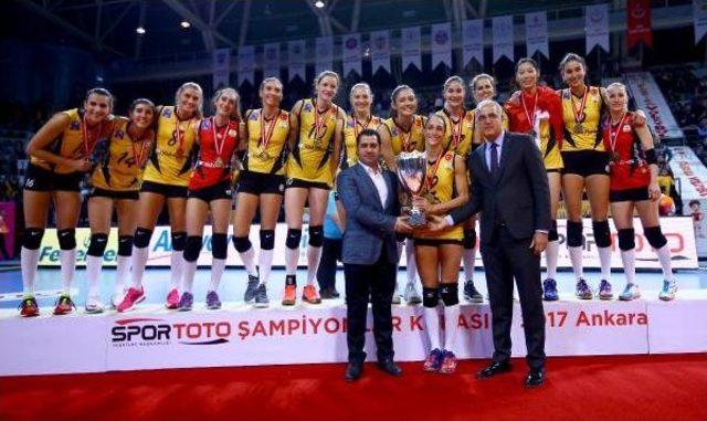 Spor Toto Kadınlar Şampiyonlar Kupası Vakıfbank'ın Oldu