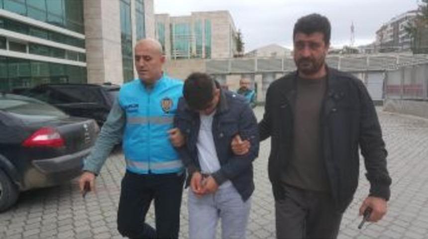 D&uuml;ğ&uuml;n Borcunu &Ouml;demek İ&ccedil;in Akaryakıt İstasyonlarını Soyan Şahıs Tutuklandı