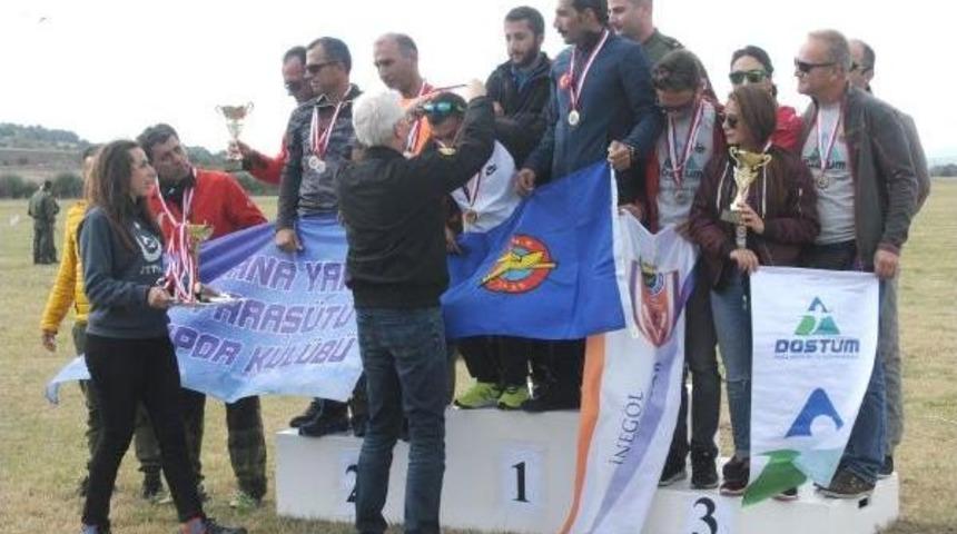 Yama&ccedil;paraş&uuml;t Hedef Şampiyonası'nın Finali İn&ouml;n&uuml;'de Yapıldı