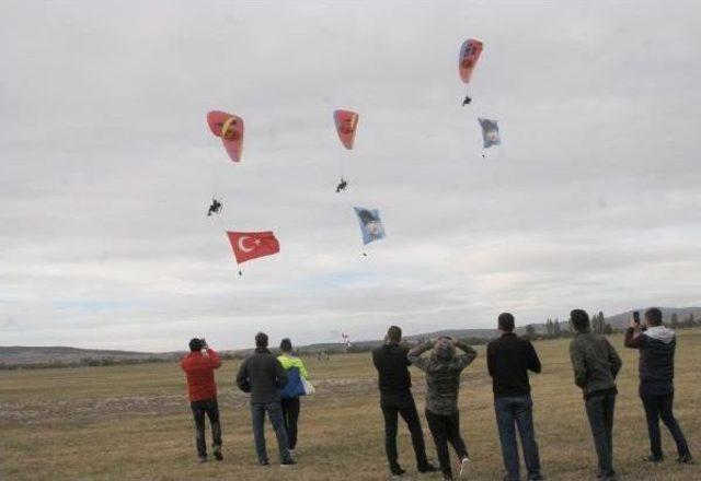 Yamaçparaşüt Hedef Şampiyonası'nın Finali İnönü'de Yapıldı