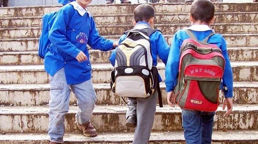 &Ccedil;ocuğunuz Okula Giderken Kas Ve İskelet Sistemi Sağlığını Koruyun