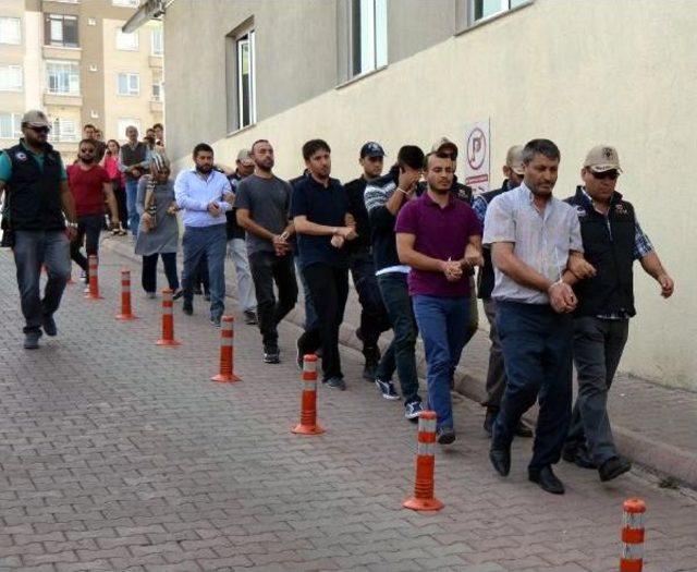 12 Fetö Şüphelisi Adliyeye Gönderildi