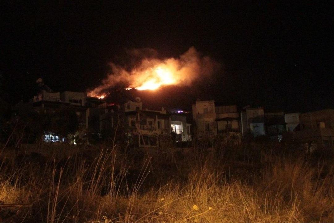Bodrum&rsquo;da Alevler Yerleşim Yerlerine Yaklaştı